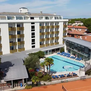 Grand Esplanada Hotel