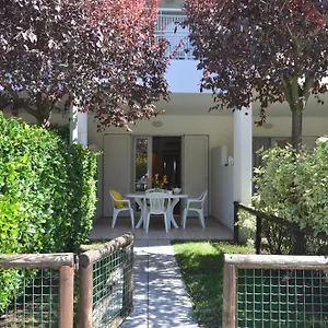 Residenza Le Acacie Apartment